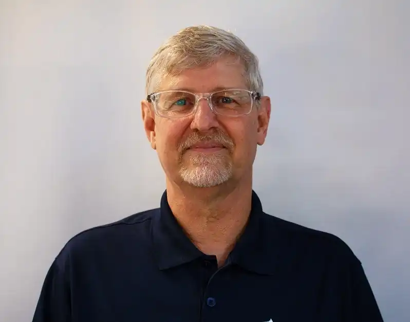 A member of the GCDHH team